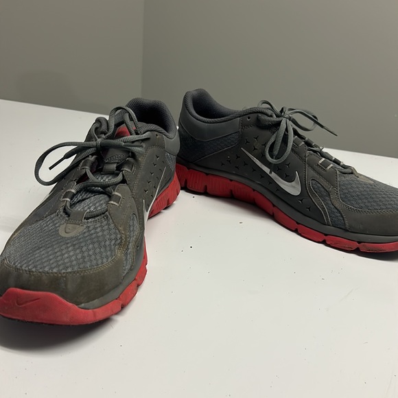 3 shoes in bundle - Picture 12 of 13